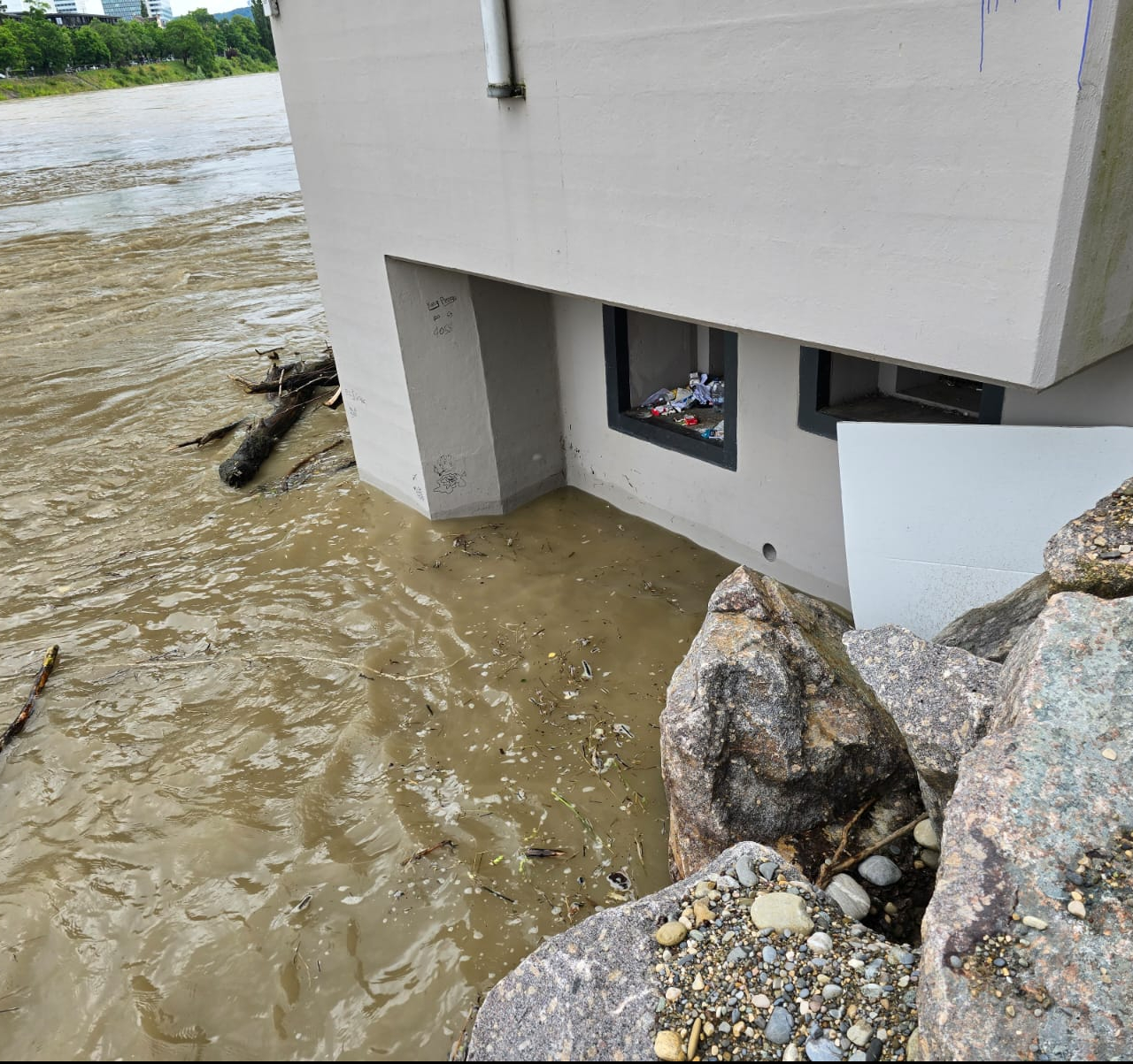 Hochwasser Juni 2024 - Drachenbootclub beider Basel